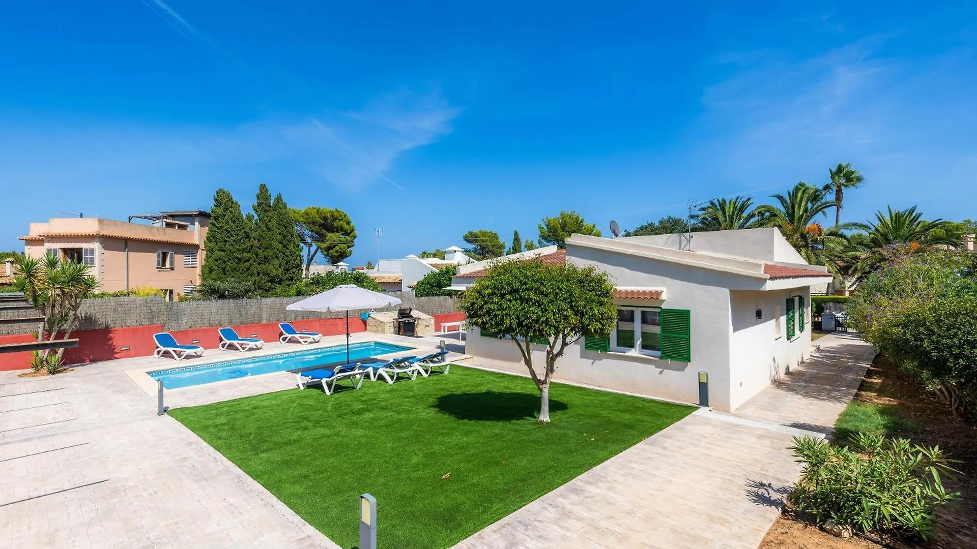 Villa Neptuno Cala Ratjada  Spain